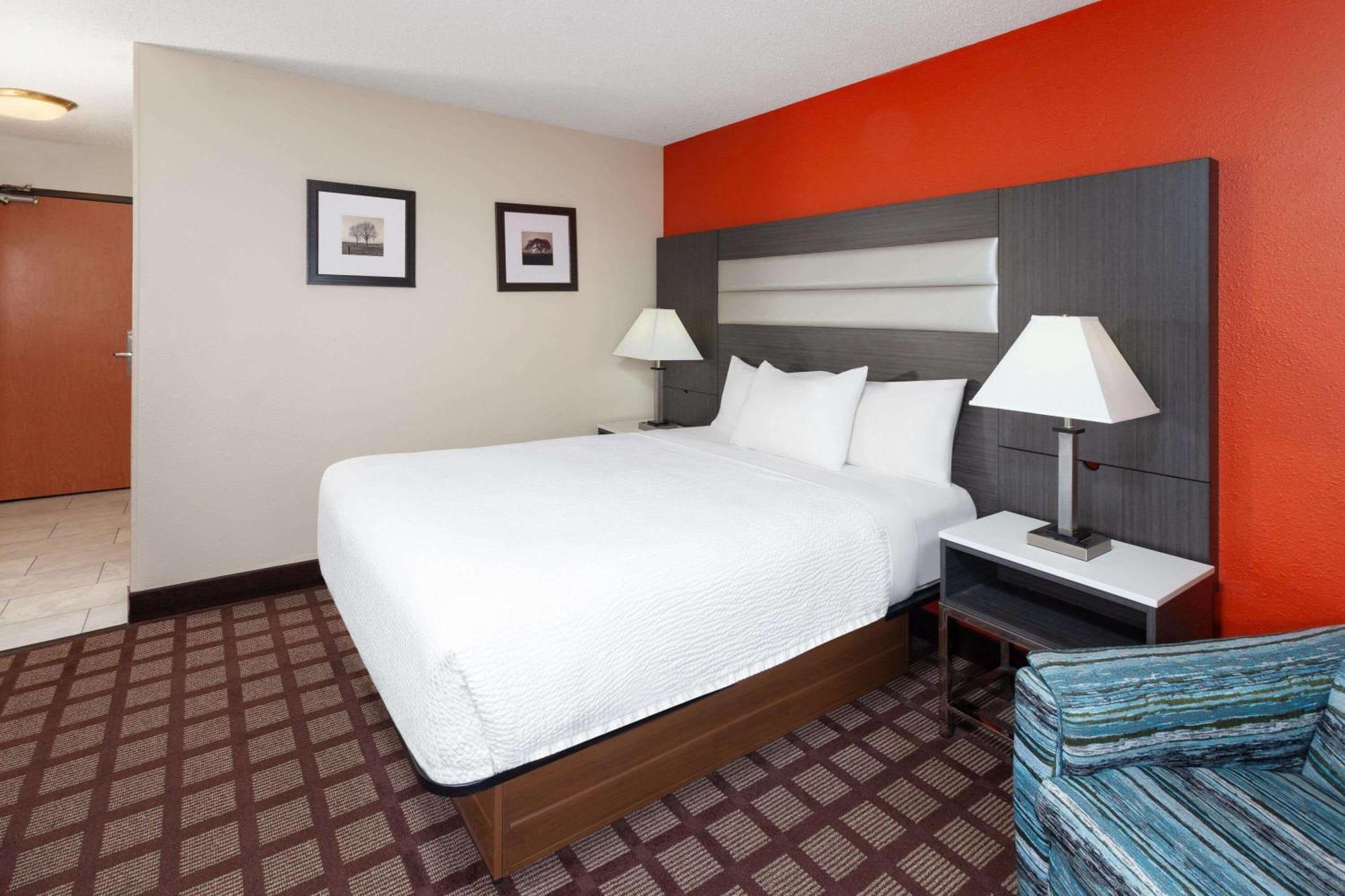 Americinn By Wyndham Hudson Exterior foto